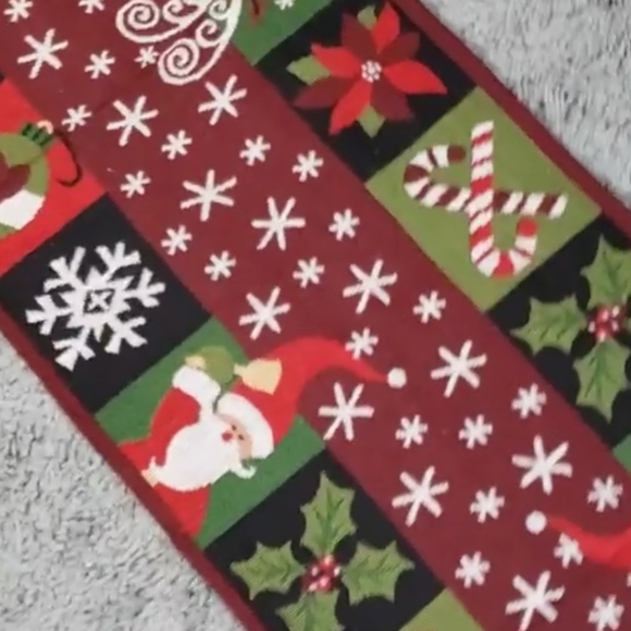 Christmas Table Runner 67" Festive Holiday Santa Holly Candy Canes Snowflakes - Picture 7 of 7